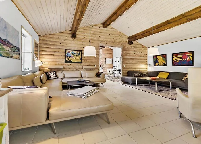 بيت للعطل 8860-glesborg-floden-72 *